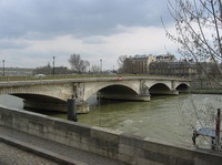 мост инвалидов (фр. pont des invalides) — арочный мост в париже через сену